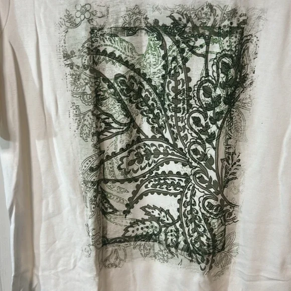 White and Green Women's Top NWT size large - Picture 3 of 10